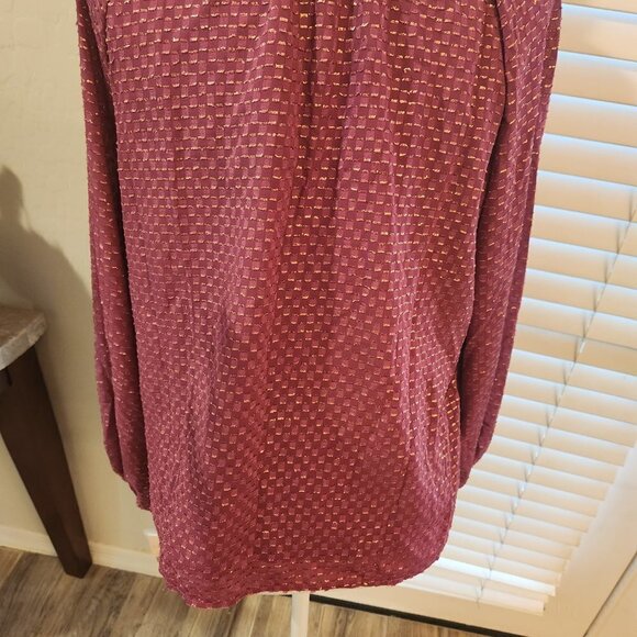 Nanette Lepore Blouse. NWT. Size Medium - Picture 9 of 15